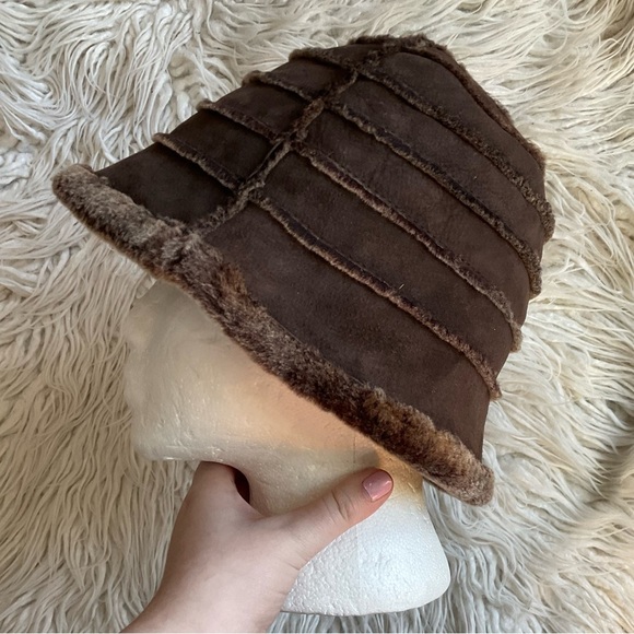 Stupp Furs Brown Sheepskin Fur Shearling Striped Hat EUC One Size main image 8